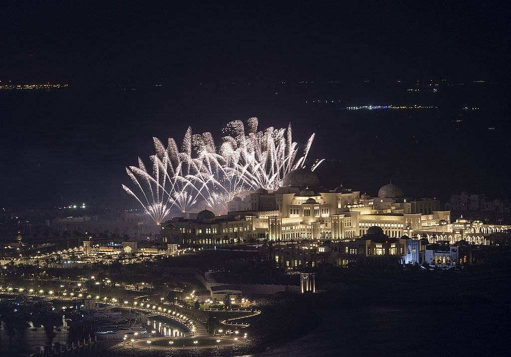 Feuerwerk Präsidentenpalast Abu Dhabi