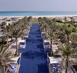 Park Hyatt AUH Werbung