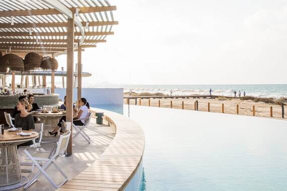 Jumeirah Saadiyat Island Resort: Ein Spitzenhotel auf Abu Dhabis Kultur-Insel